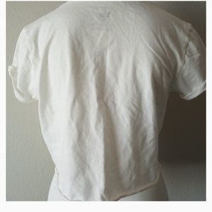 Billabong Tops - Billabong cropped tee shirt Billabong Tops - Billabong cropped tee shirt
